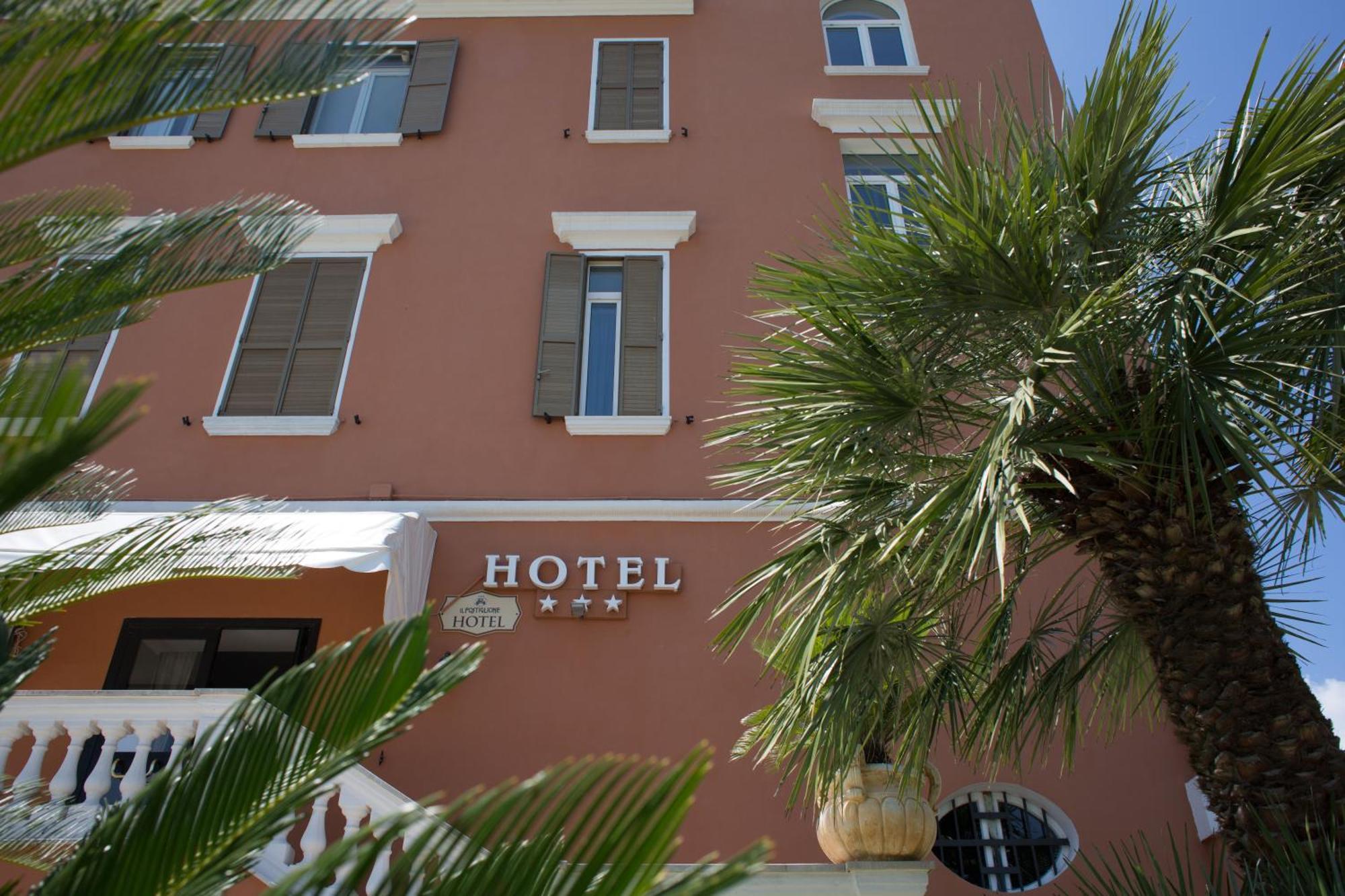Il Postiglione Hotel - Sala Ricevimenti Minturno Eksteriør billede