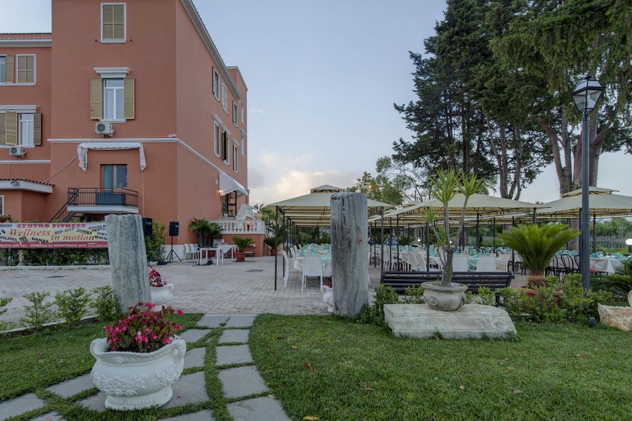 Il Postiglione Hotel - Sala Ricevimenti Minturno Eksteriør billede